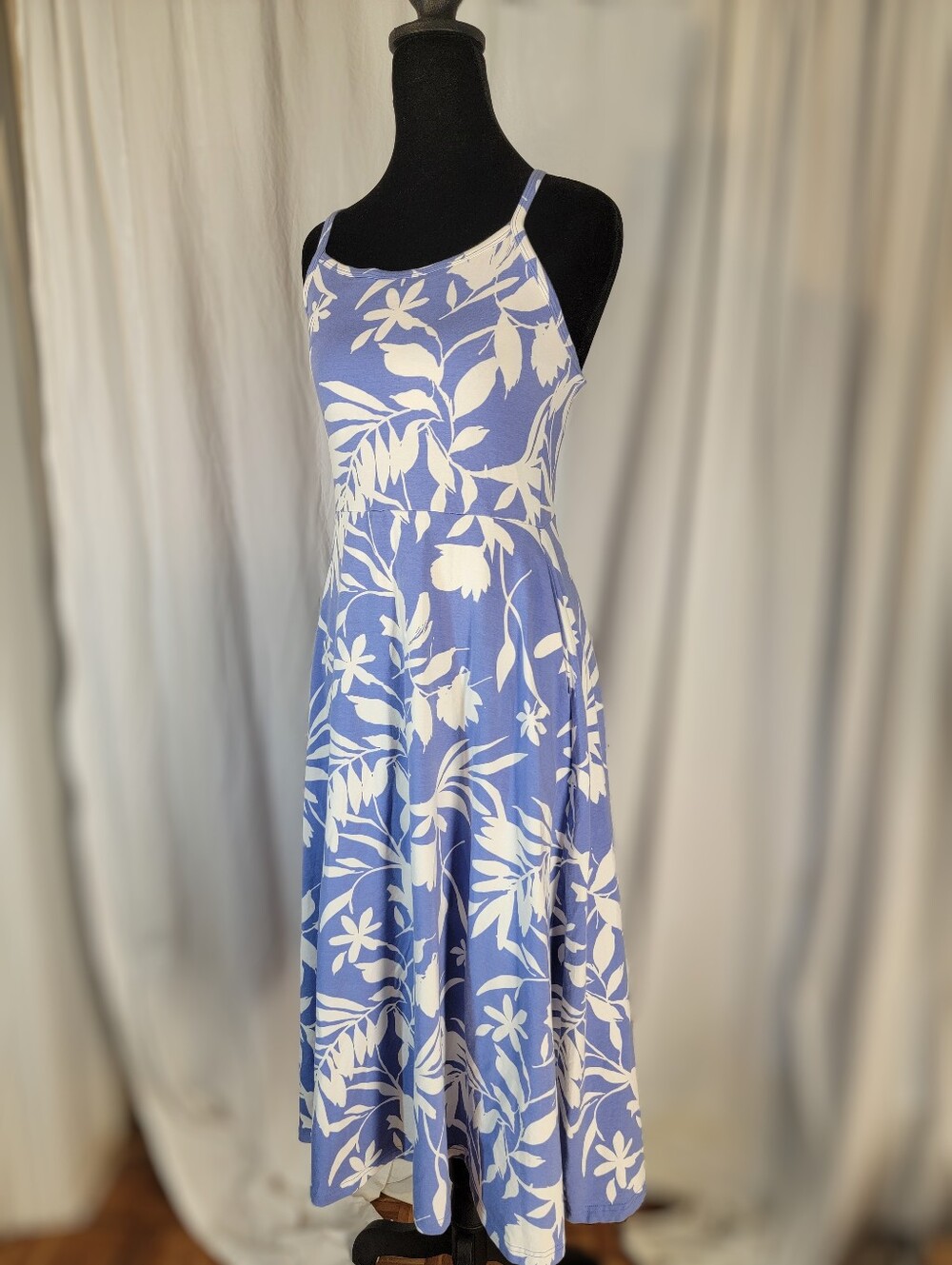Pact Lavender-Blue and White Floral Spaghetti Strap Racerback Midi Dress M